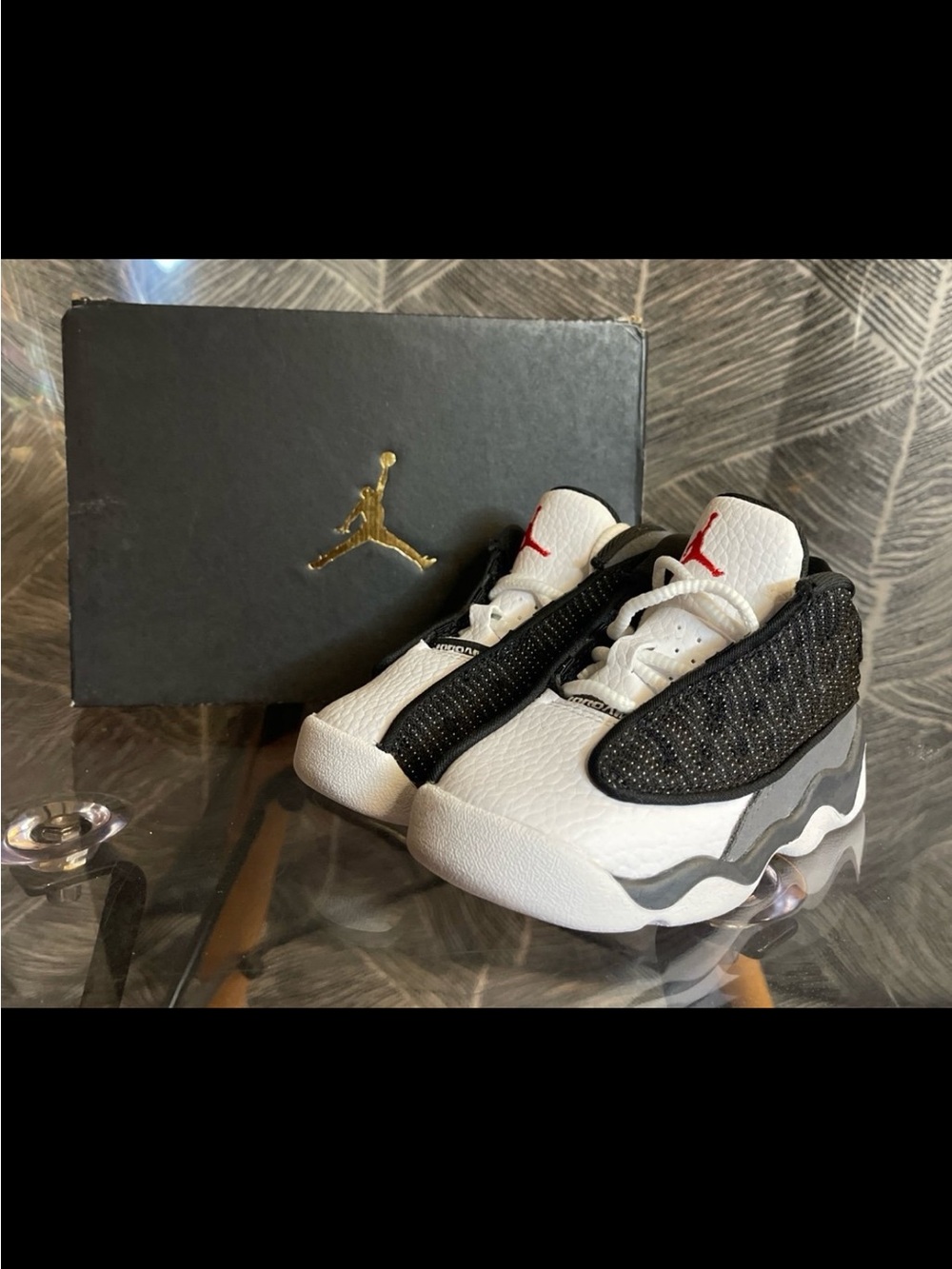 Jordan Men’s White Black Retro Low-Top Sneakers